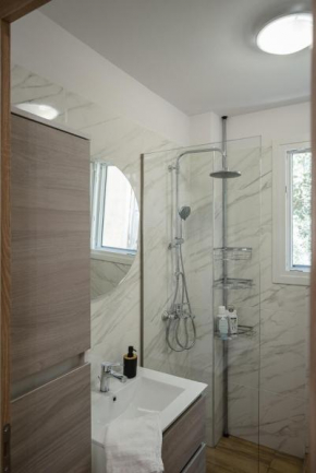 AZ modern studio, Volos